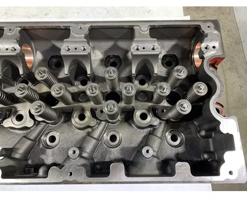 CUMMINS ISX15 Engine Cylinder Head