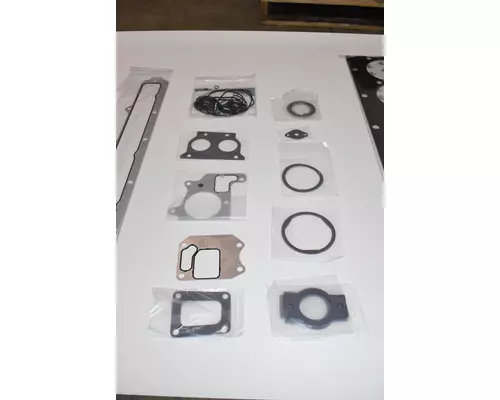 CUMMINS ISX15 Engine Gaskets & Seals