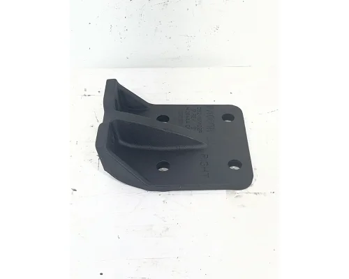 CUMMINS ISX15 Engine Mounts