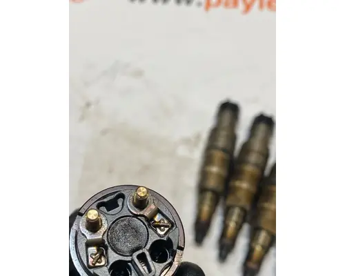 CUMMINS ISX15 Fuel Injector