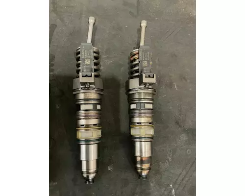 CUMMINS ISX15 Fuel Injector