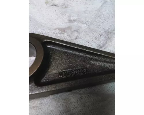 CUMMINS ISX15 ROCKER ARM