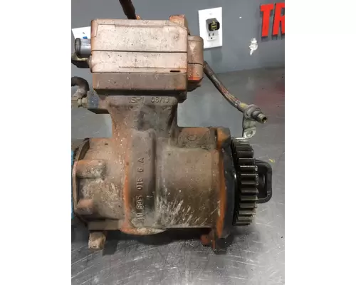 CUMMINS ISX Air Compressor