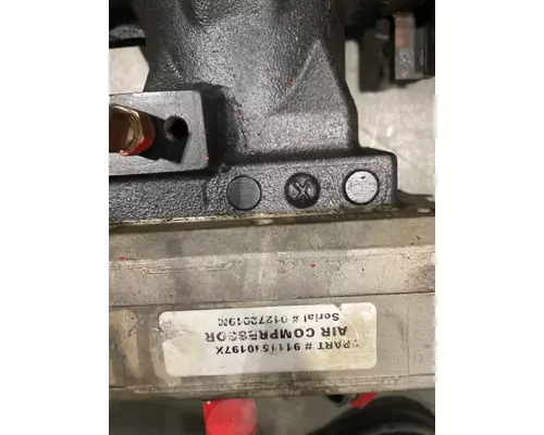 CUMMINS ISX Air Compressor