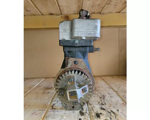 CUMMINS ISX Air Compressor