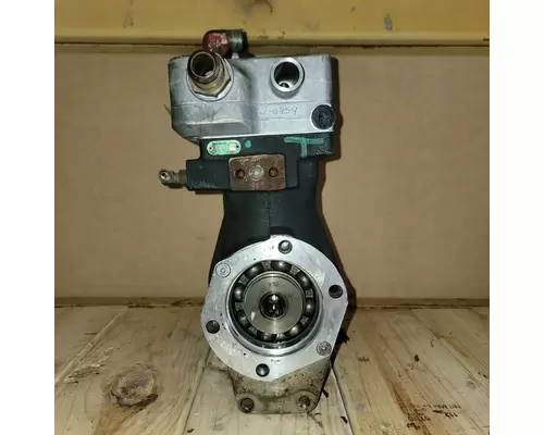 CUMMINS ISX Air Compressor OEM# 3690864RX in CRANDALL, TX #91166