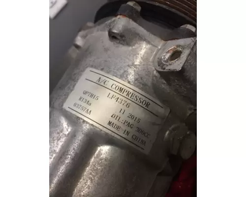 CUMMINS ISX Air Conditioner Compressor