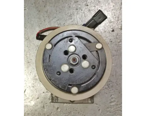 CUMMINS ISX Air Conditioner Compressor