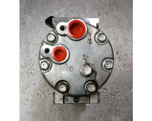 CUMMINS ISX Air Conditioner Compressor
