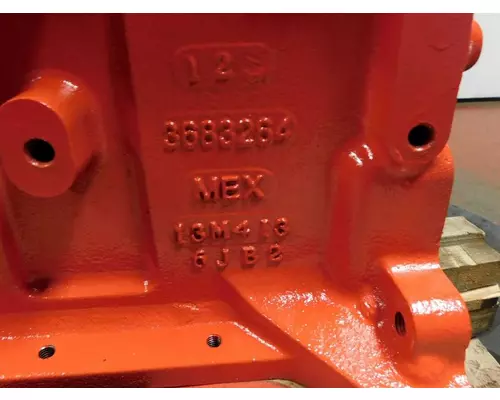 CUMMINS ISX Cylinder Block