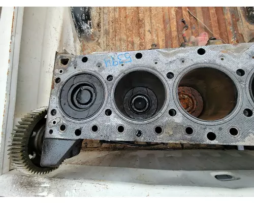 CUMMINS ISX Cylinder Block