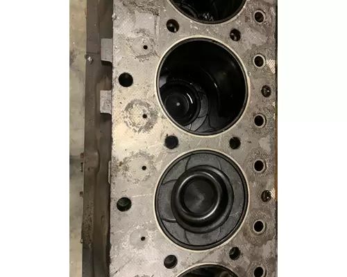 CUMMINS ISX Cylinder Block