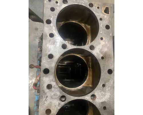 CUMMINS ISX Cylinder Block