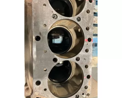 CUMMINS ISX Cylinder Block