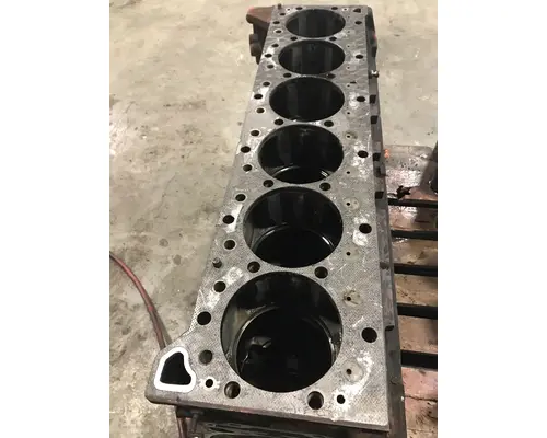 CUMMINS ISX Cylinder Block