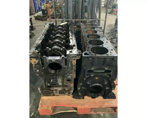 CUMMINS ISX Cylinder Block