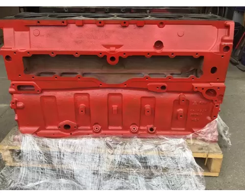 CUMMINS ISX Cylinder Block OEM# 4965677 in Holland, MI #47965