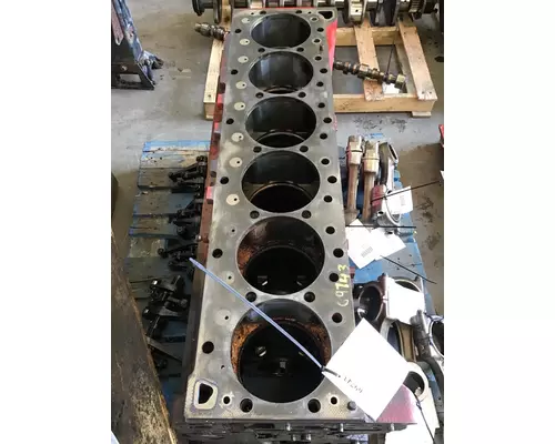 CUMMINS ISX Cylinder Block