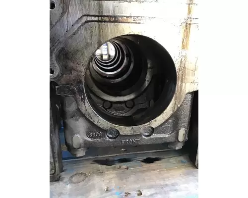 CUMMINS ISX Cylinder Block