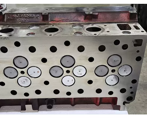 CUMMINS ISX Cylinder Head