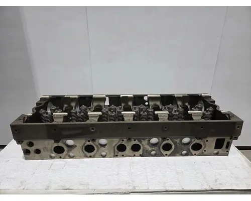 CUMMINS ISX Cylinder Head