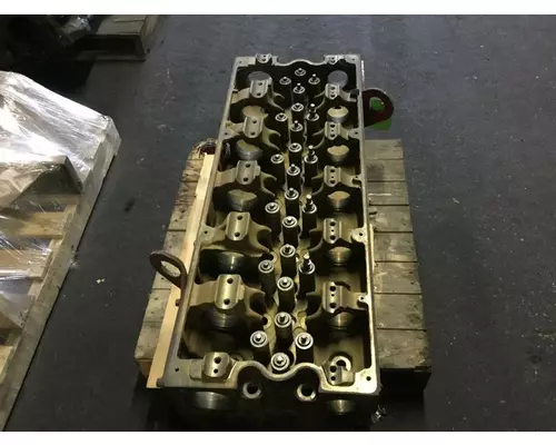 CUMMINS ISX Cylinder Head