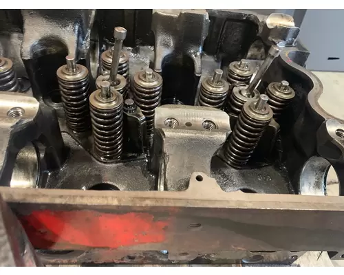 CUMMINS ISX Cylinder Head