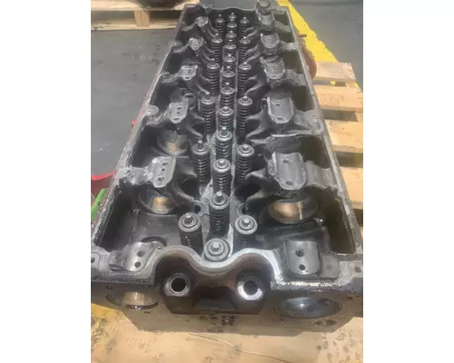 CUMMINS ISX Cylinder Head