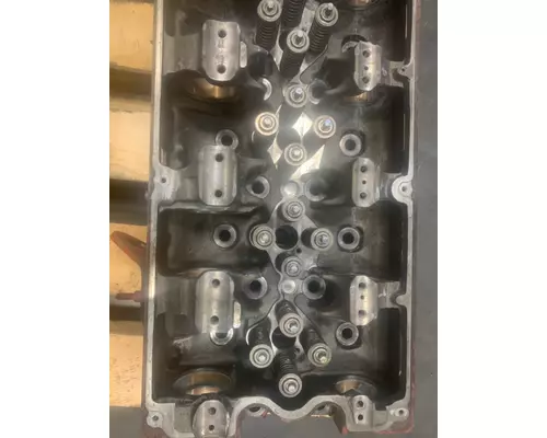 CUMMINS ISX Cylinder Head