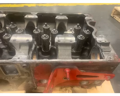 CUMMINS ISX Cylinder Head