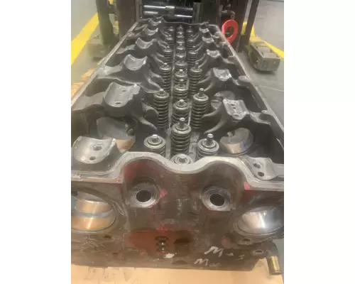 CUMMINS ISX Cylinder Head