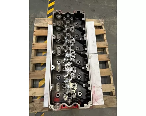 CUMMINS ISX Cylinder Head