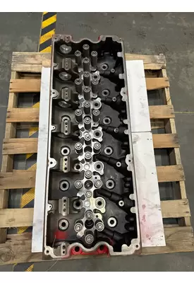 CUMMINS ISX Cylinder Head