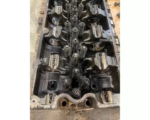 CUMMINS ISX Cylinder Head