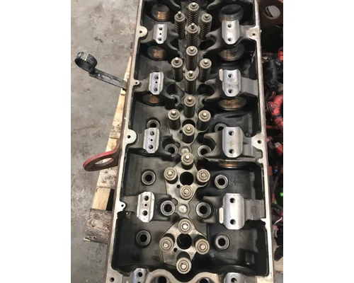 CUMMINS ISX Cylinder Head