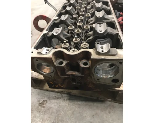 CUMMINS ISX Cylinder Head
