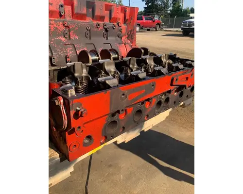 CUMMINS ISX Cylinder Head
