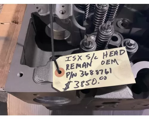 CUMMINS ISX Cylinder Head