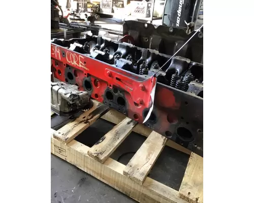 CUMMINS ISX Cylinder Head