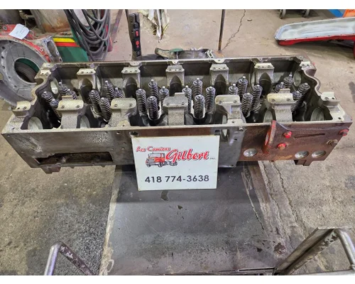 CUMMINS ISX Cylinder Head