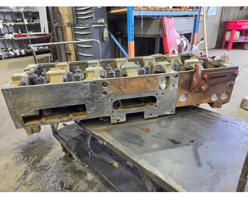 CUMMINS ISX Cylinder Head