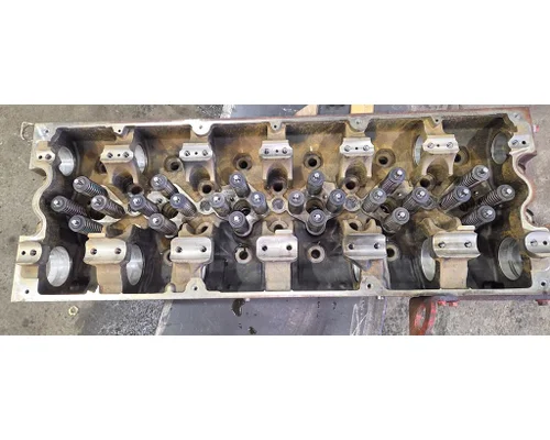 CUMMINS ISX Cylinder Head
