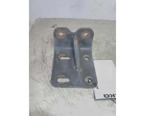 CUMMINS ISX ENGINE MOUNTS, ENGINE (REAR)