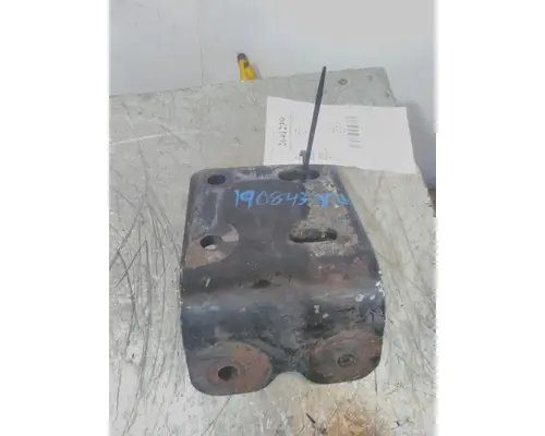 CUMMINS ISX ENGINE MOUNTS, ENGINE (REAR)
