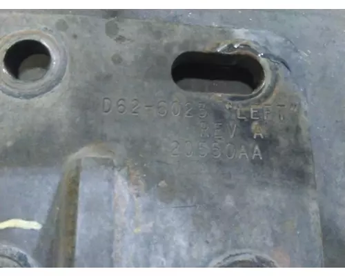 CUMMINS ISX ENGINE MOUNTS, ENGINE (REAR)