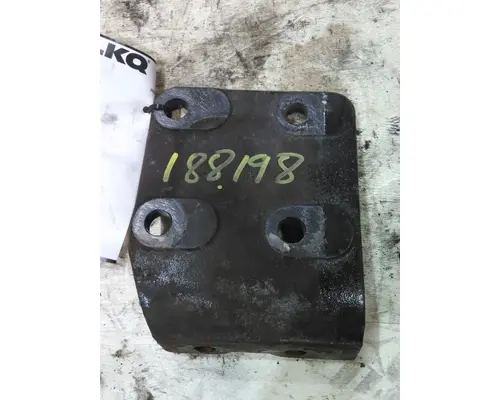 CUMMINS ISX ENGINE MOUNTS, ENGINE (REAR)