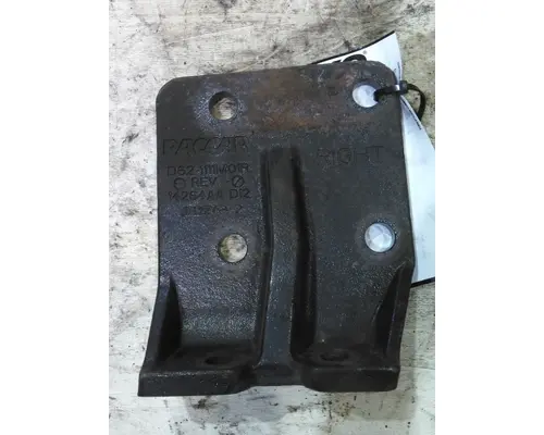 CUMMINS ISX ENGINE MOUNTS, ENGINE (REAR)