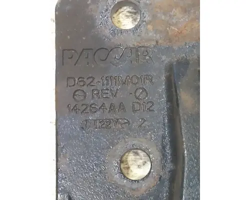 CUMMINS ISX ENGINE MOUNTS, ENGINE (REAR)