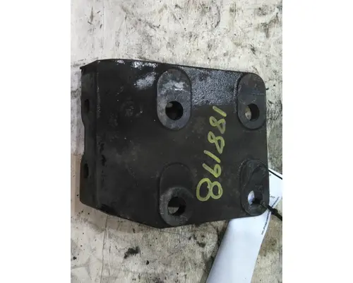 CUMMINS ISX ENGINE MOUNTS, ENGINE (REAR)