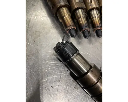 CUMMINS ISX Fuel Injector